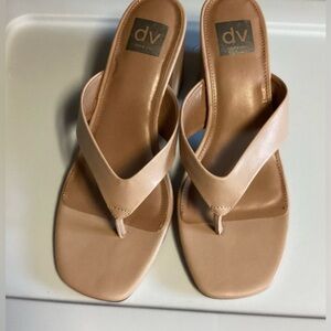 Dolce Vita Woman’s  Block Heel Sandals Nude Size 9.5 New In Box
